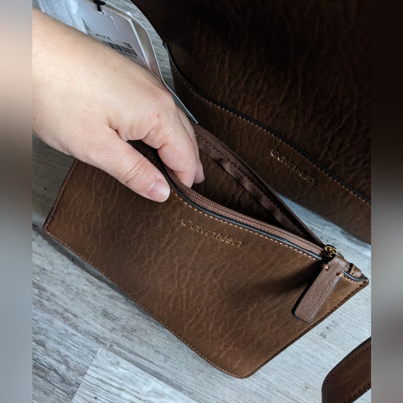 NWT Calvin Klein Tote Shoulder women's handbag crossbody, R-Sonoma H5DEZ4CK lug - Picture 10 of 11